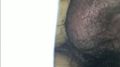 國內真實咪J-变态眼镜哥请隔壁租房白领小姐姐吃宵夜偷偷下药放倒带到旅馆开房啪啪的!